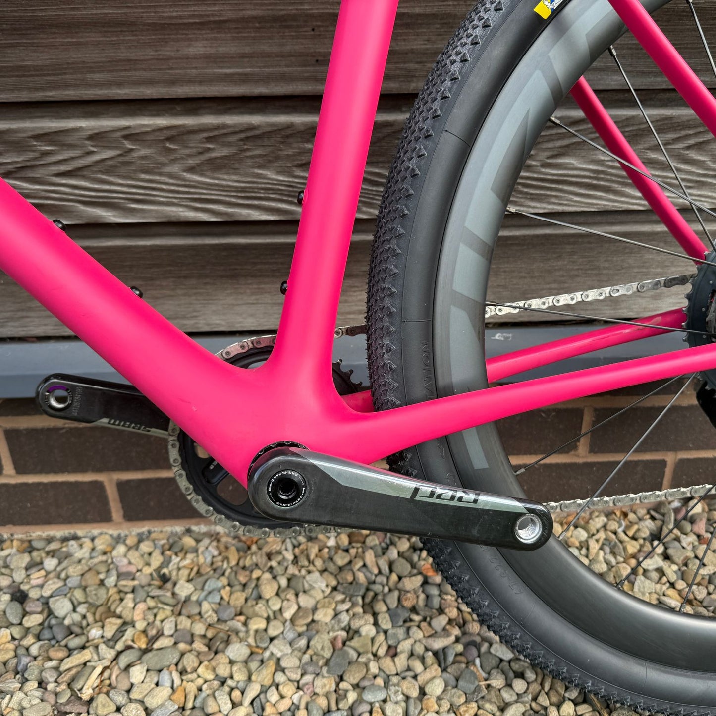 Vielo V+1 Medium Race Edition with Sram RED XPLR and Zipp 303s Carbon wheels