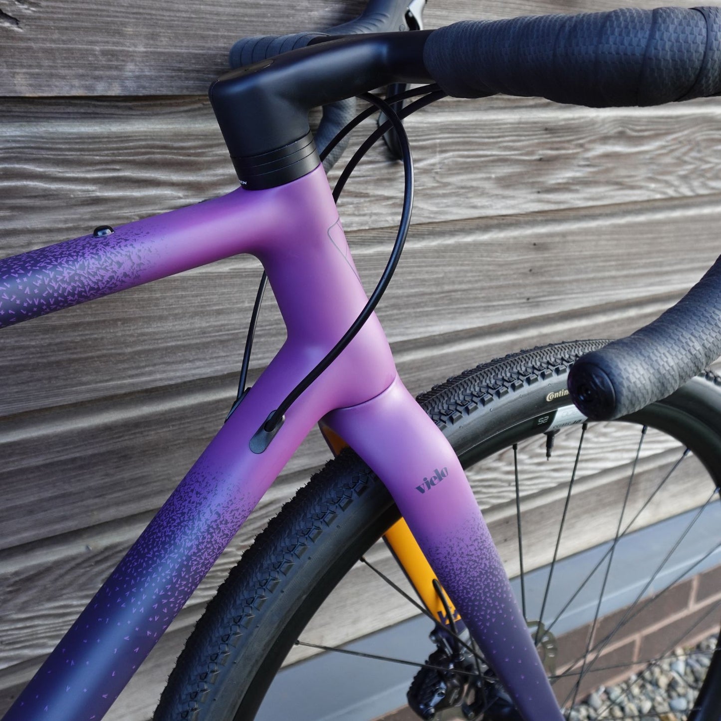 Vielo V+1 Midnight with SRAM Force XPLR AXS 12 Speed