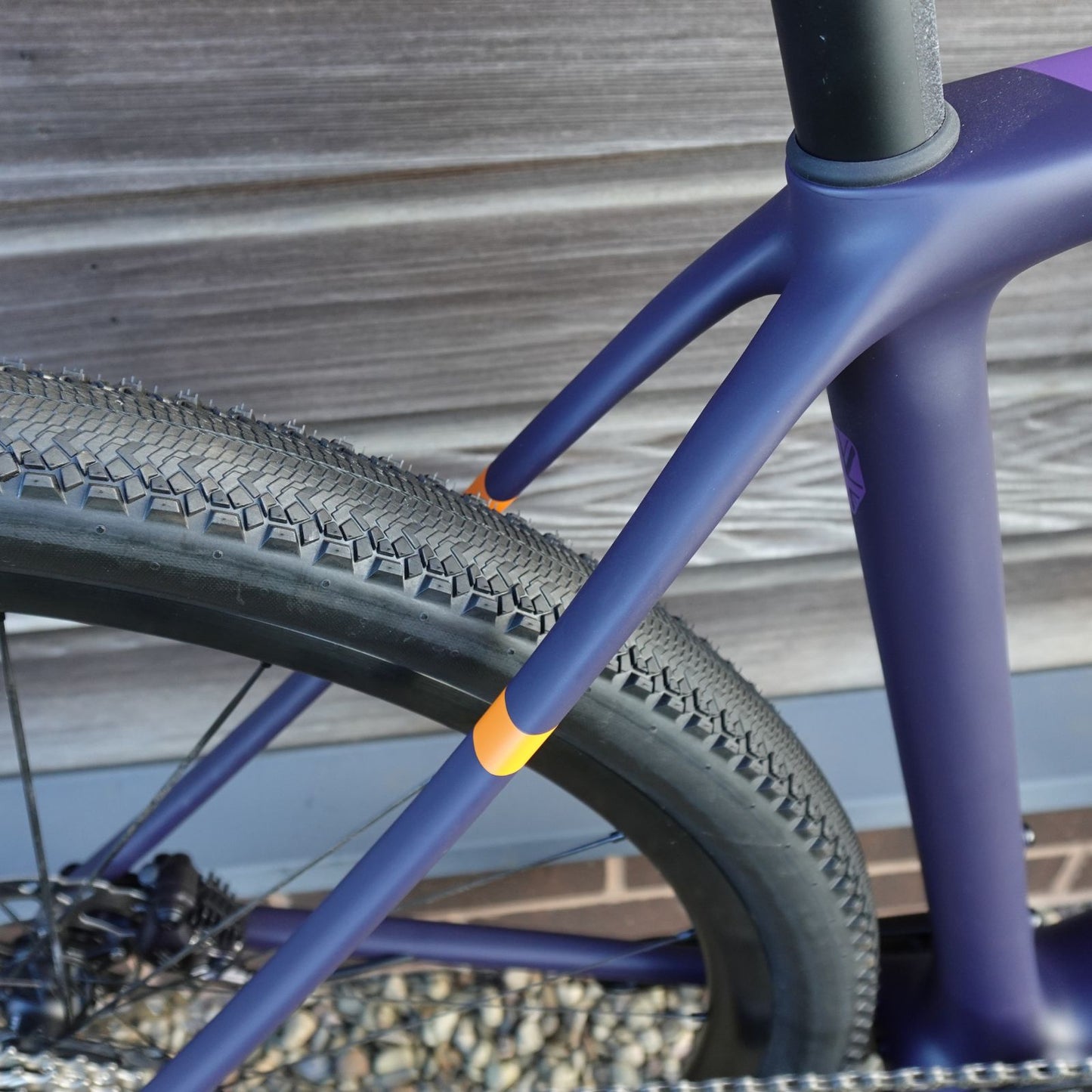 Vielo V+1 Midnight with SRAM Force XPLR AXS 12 Speed