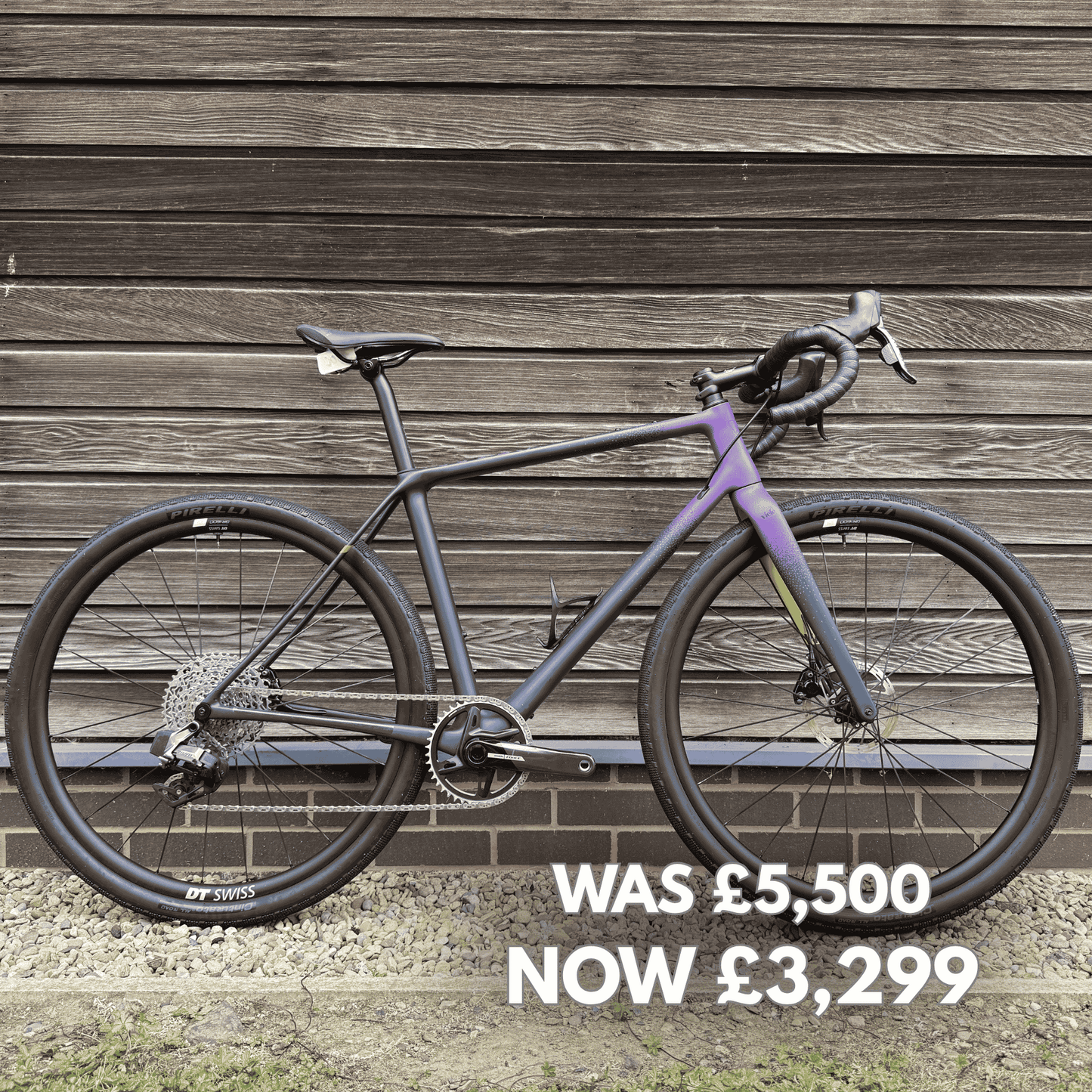 Vielo V+1 Medium - Midnight with Sram Red / Force wireless shifting and DT Swiss G1800 wheels