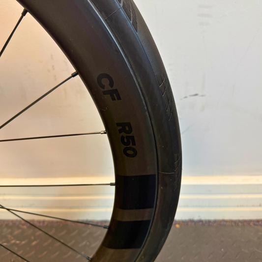 Vielo R+1 Large Anthracite Sram Force D1 AXS with Classified Powershift and CF R50 Wheels