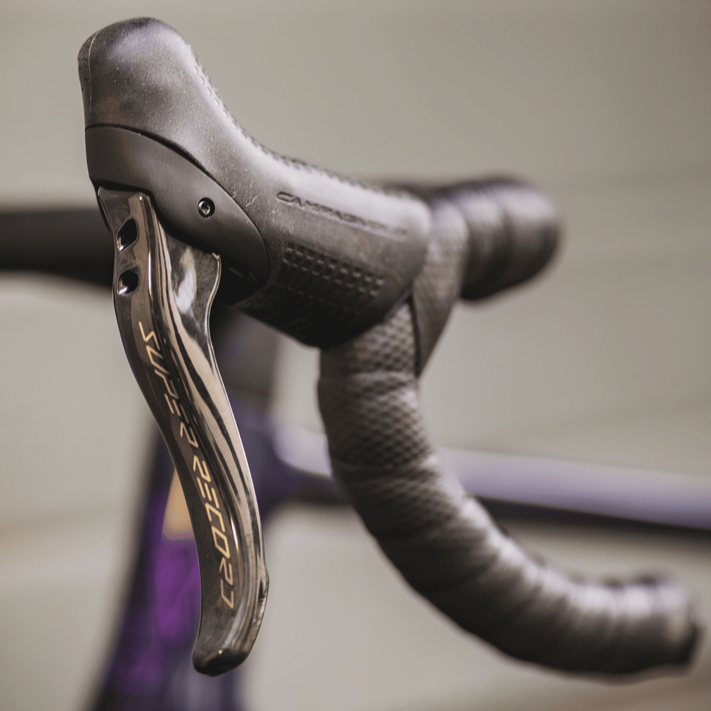 Vielo V+1 Atelier - Comic Art - Campagnolo Super Record with Bora X wheels