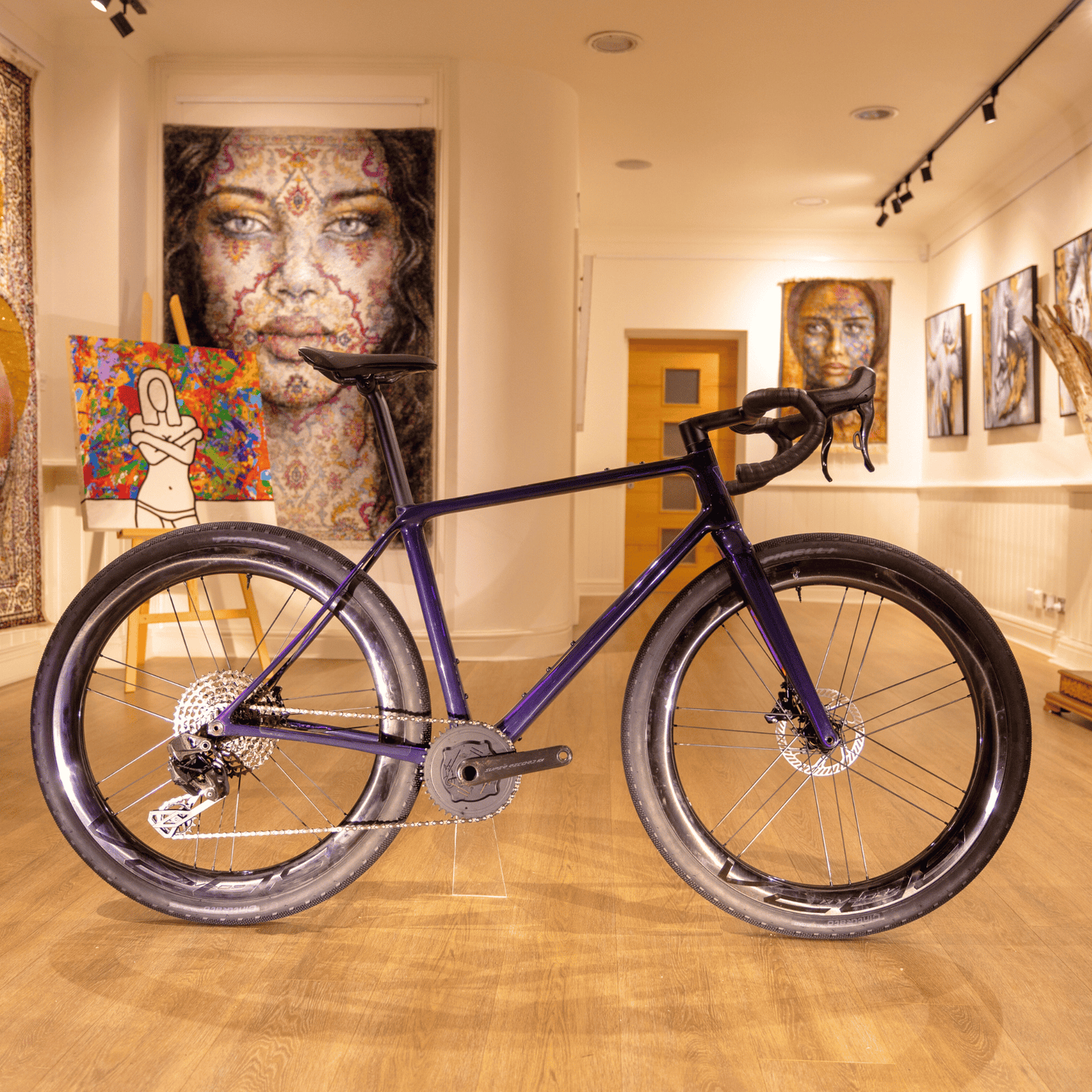 Vielo V+1 Atelier - Comic Art - Campagnolo Super Record with Bora X wheels