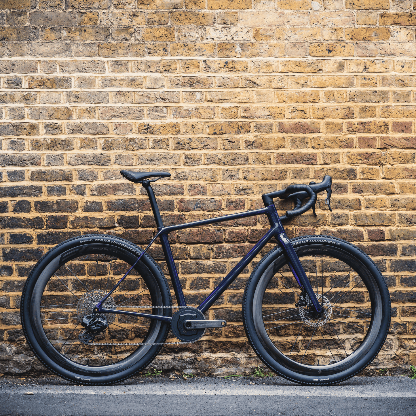 Vielo V+1 Atelier - Comic Art - Campagnolo Super Record with Bora X wheels