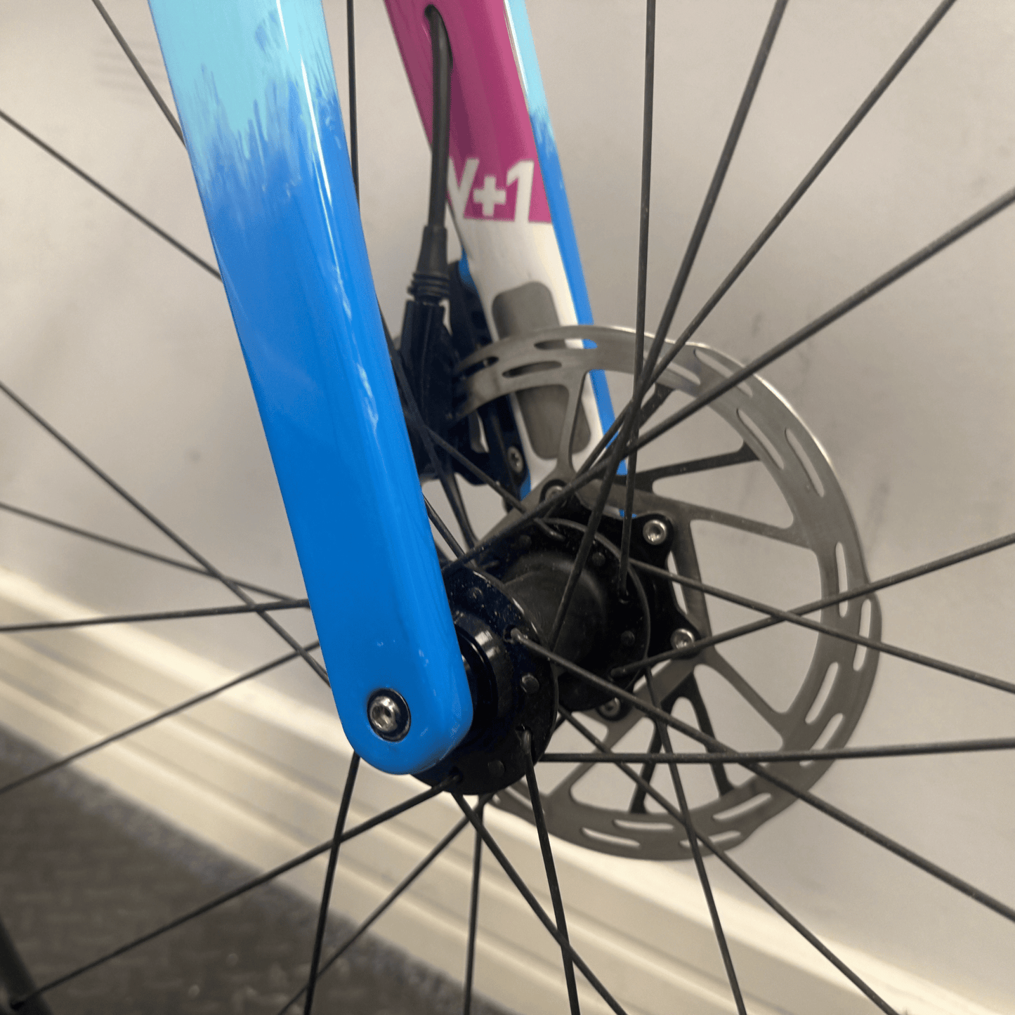 Vielo WTB V+1 Medium Sram Force D2 AXS with WTB CZR i23 Wheels
