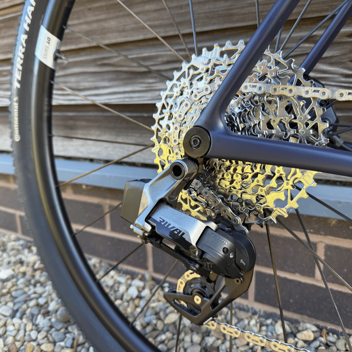 Vielo V+1 Midnight Ex Demo - X-Large Sram Rival 12 speed wireless shifting and DT Swiss G1800 wheels