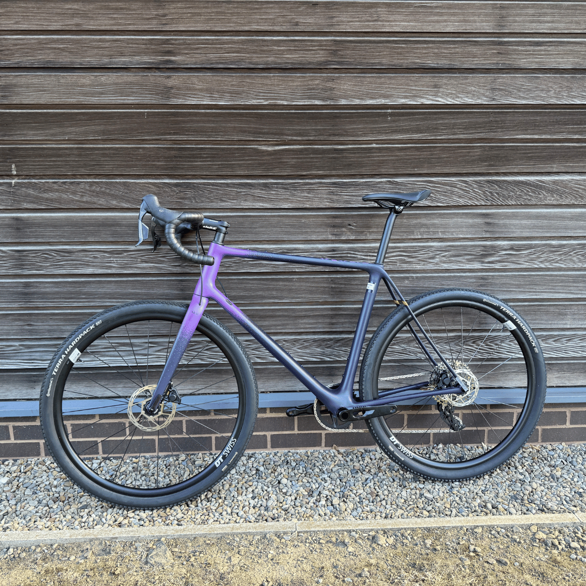Vielo V+1 Midnight Ex Demo - X-Large Sram Rival 12 speed wireless shifting and DT Swiss G1800 wheels