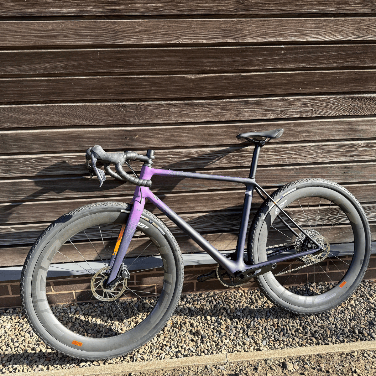 Vielo V+1 Midnight Ex Demo - Medium Sram Rival 12 speed wireless shifting and Zipp 303s xplr wheels