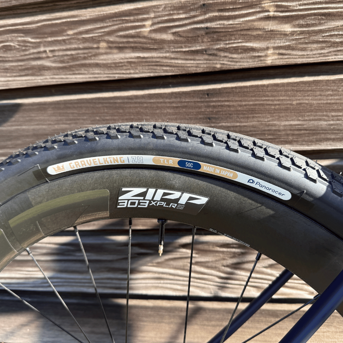 Vielo V+1 Midnight Ex Demo - Medium Sram Rival 12 speed wireless shifting and Zipp 303s xplr wheels