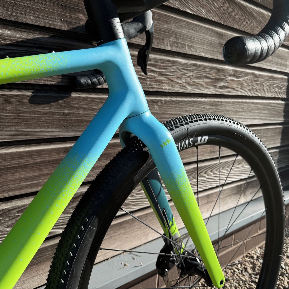 Vielo V+1 Race Edition Cool Green Ex Demo - Small Sram Rival 12 speed wireless shifting and Dt Swiss GR1600 wheels and Power Meter