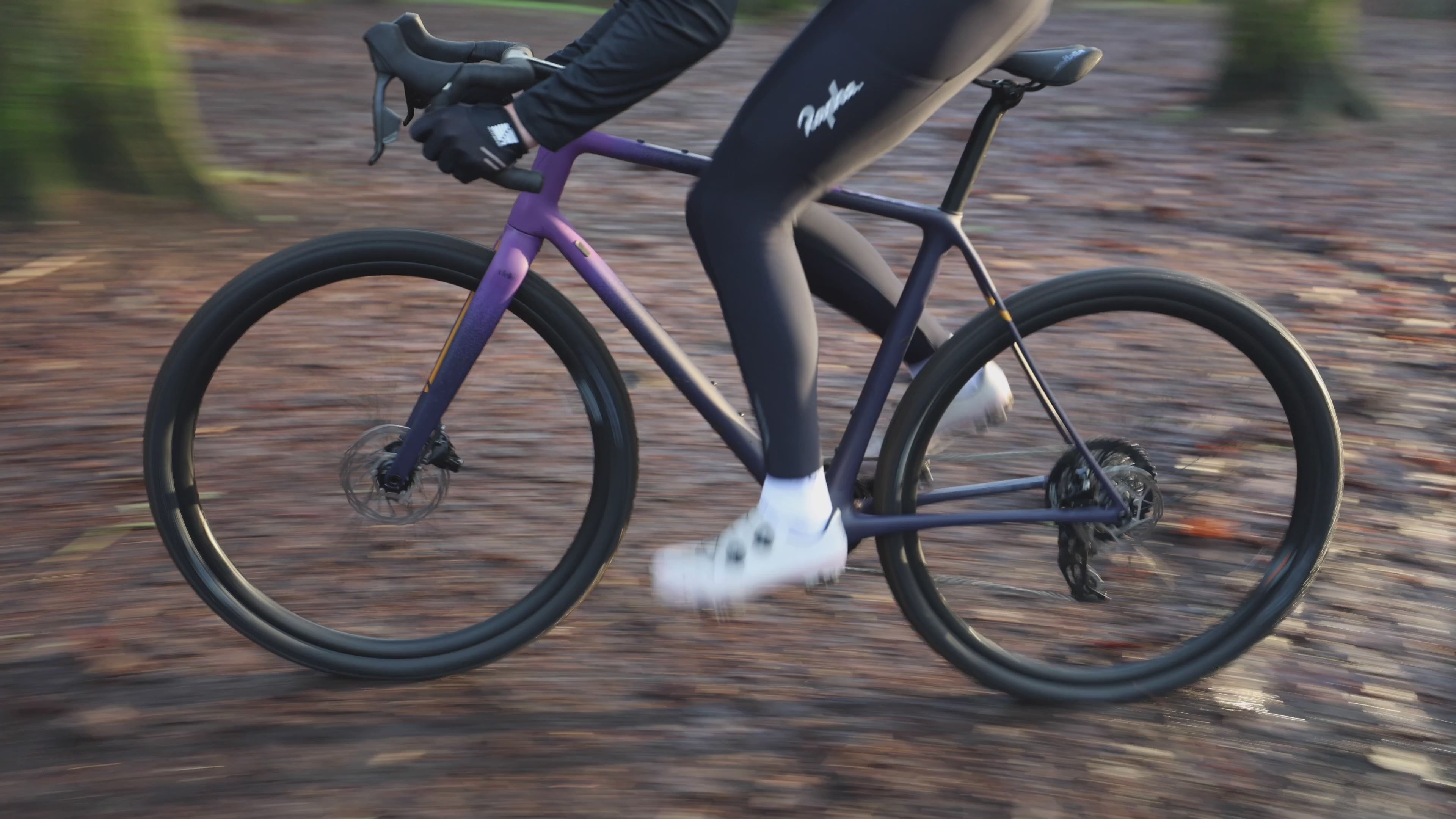 Vielo V+1 Midnight with SRAM Force XPLR AXS 12 Speed – Vielo Sports