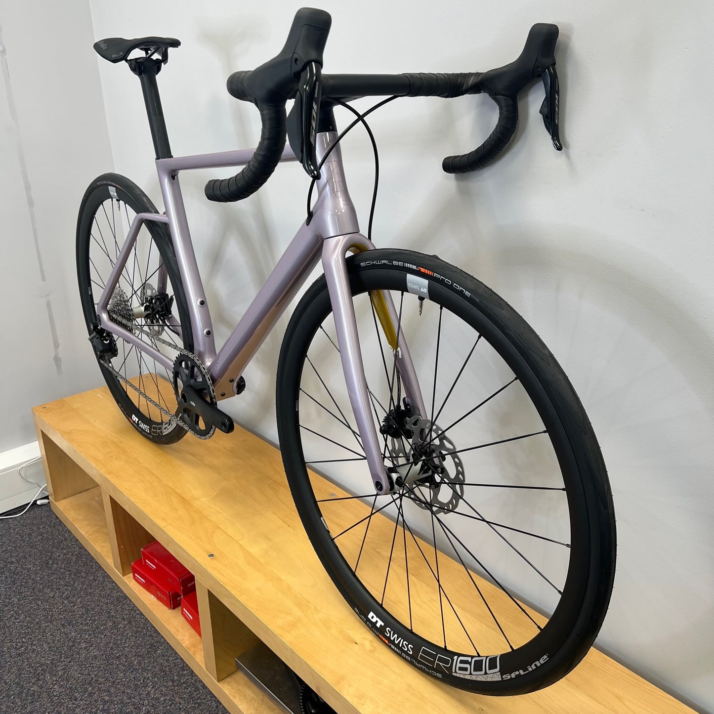 Vielo R+1 Strato - WEB EXCLUSIVE - Shimano 105 Di2