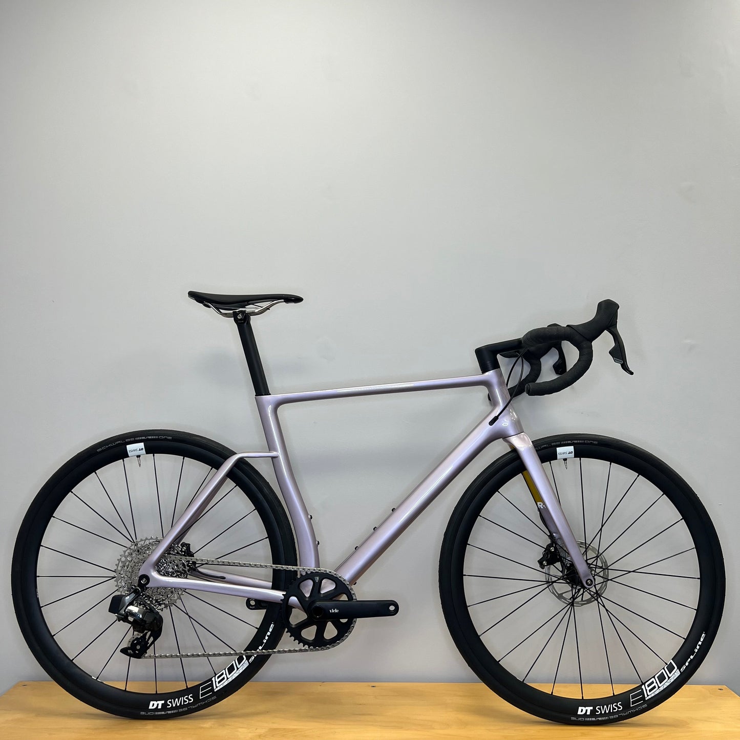 Vielo R+1 Large Lilac Strato Sram Rival with DT Swiss E1800